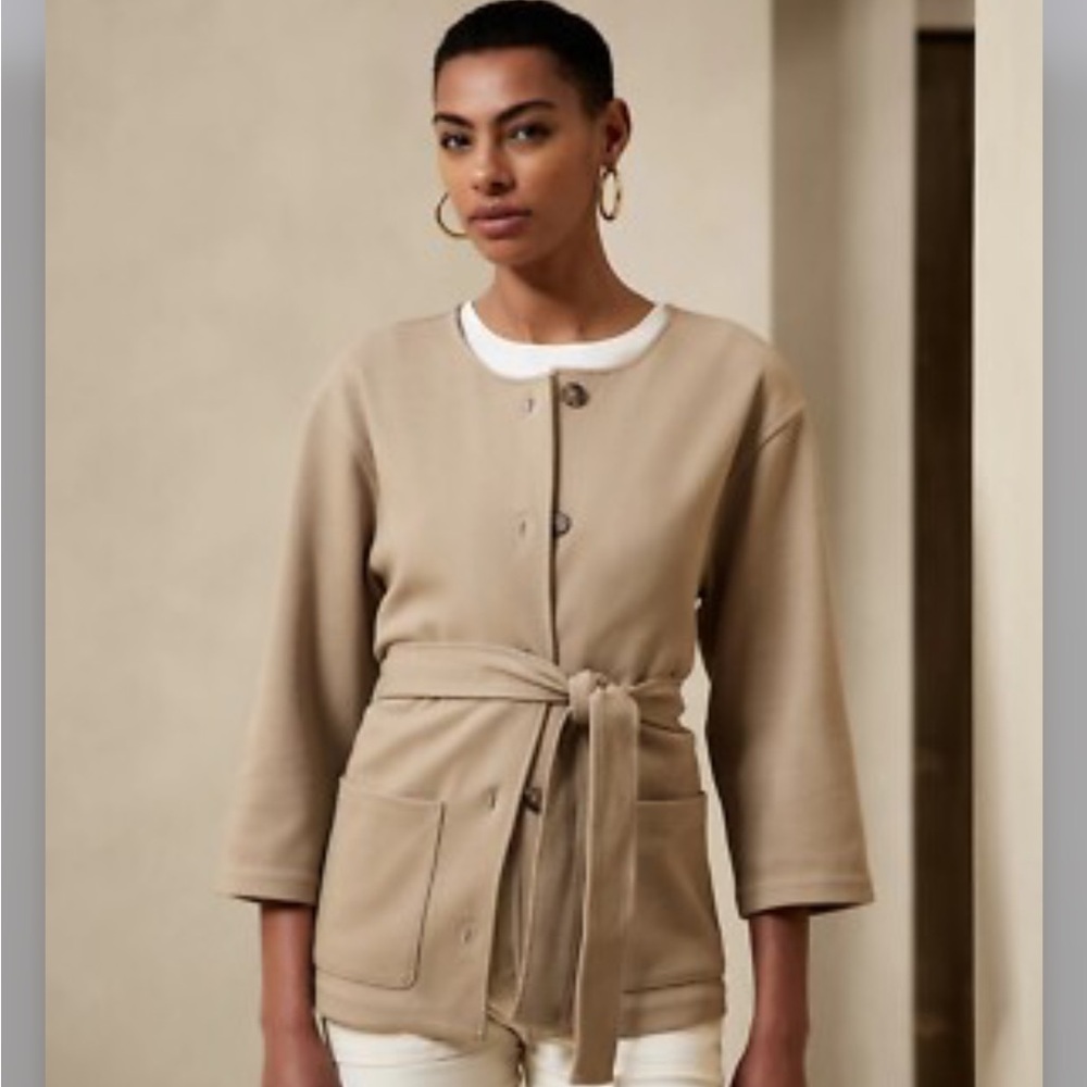 BANANA REPUBLIC belted jacket twill tan small petite